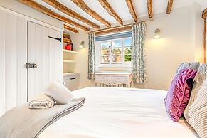 Hunts Cottage - Pet Friendly - From 200 Per Night