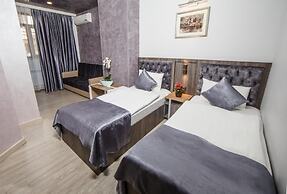 Passage Antique Hotel