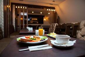 Passage Antique Hotel