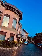 Legend Hotel