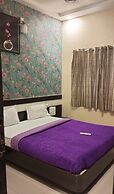Hotel Palkhi