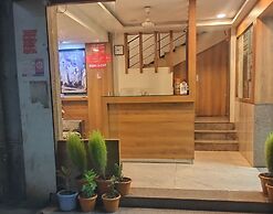 Hotel Palkhi