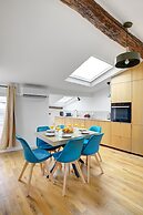 Cozy & Elegant Retreat Near Notre-Dame