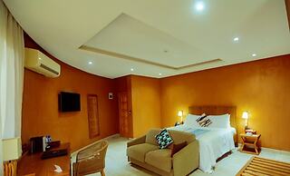 Trois Ore Residences