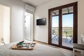 Villa Plyto Amazing views Heated pool