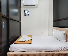 Golden Sands Dormitory & Single AC Rooms