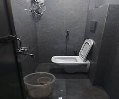 Golden Sands Dormitory & Single AC Rooms