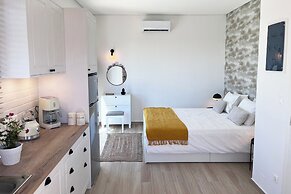 Romance at Villa Dionysos w heated pool