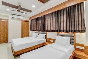 Hotel Maple View