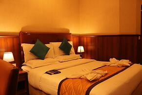 Hotel Noor Empire International