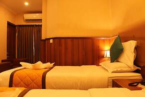 Hotel Noor Empire International