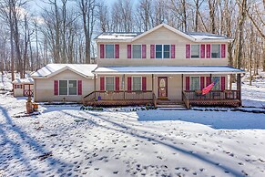 Deck, Fire Pit & Grill: Spacious Pocono Lake Gem