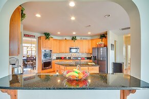 10 Mi to Dtwn Greensboro: Family Gem w/ Yard