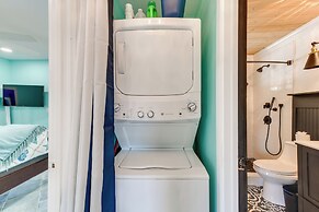 Charming Art-filled Cottage w/ Private Pool!