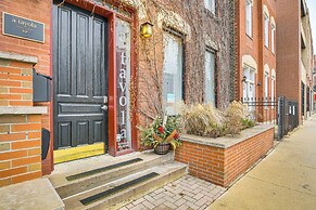 5 Mi to Dtwn: Ukrainian Village Apartment!
