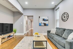 5 Mi to Dtwn: Ukrainian Village Apartment!