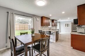 10 Mi to Dtwn Houston: Dog-friendly Home w/ Yard!