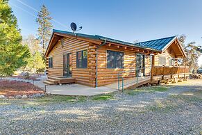 33 Mi to Yosemite NP: Custom Log Home w/ Deck!