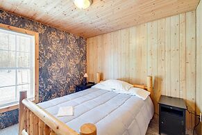 6 Mi to Spider Lake ATV Trails: Cabin w/ Fire Pit