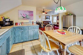 Shared Dock: Cozy Waterfront Retreat in Brunswick