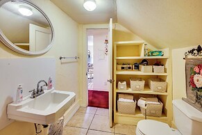 Shared Dock: Cozy Waterfront Retreat in Brunswick