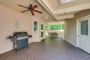 Hot Tub & Amenity Access: Lake Anna Retreat!