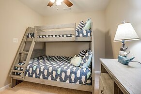 Hot Tub & Amenity Access: Lake Anna Retreat!