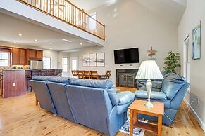 Hot Tub & Amenity Access: Lake Anna Retreat!