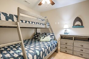 Hot Tub & Amenity Access: Lake Anna Retreat!