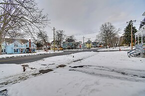 2 Mi to Dtwn Syracuse: Cozy Updated Apt!
