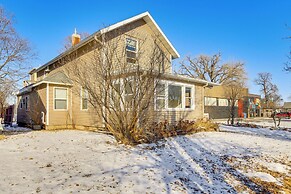 1 Mi to Downtown: Welcoming Winona Duplex