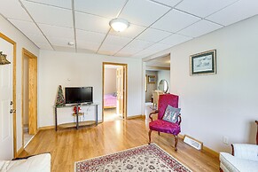 1 Mi to Downtown: Welcoming Winona Duplex