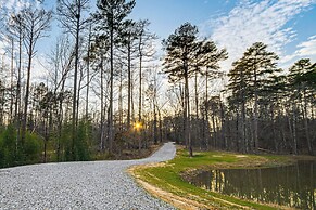 Fire Pits + Gazebo: Lakefront Escape in Terry!