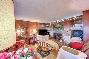 Rustic Chic Retreat: 4 Mi to Kennywood!