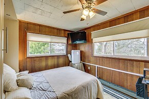 Rustic Chic Retreat: 4 Mi to Kennywood!