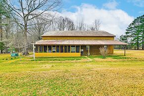 Hike & Fish: Family-friendly Louisville Home