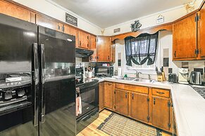 6 Mi to Salisbury: Forest-view Sanctuary!