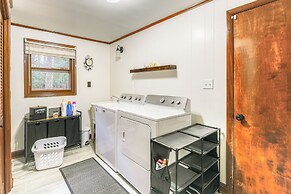 6 Mi to Salisbury: Forest-view Sanctuary!