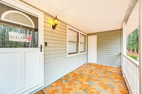 6 Mi to Salisbury: Forest-view Sanctuary!