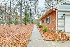 6 Mi to Salisbury: Forest-view Sanctuary!