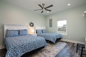 Perfectly Happy 4 Bedroom Home