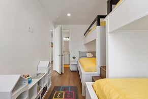 Beech Bungalow 5 Bedroom Townhouse