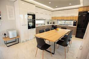 Beachfront Villa Kyma. Your own paradise