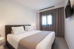 Limi Deluxe Suites
