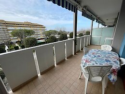 Amazing Flat Just 350m From the sea