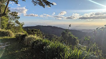 Campos de Oro Wilderness Lodge