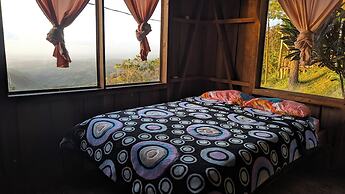 Campos de Oro Wilderness Lodge