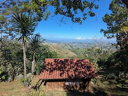 Campos de Oro Wilderness Lodge