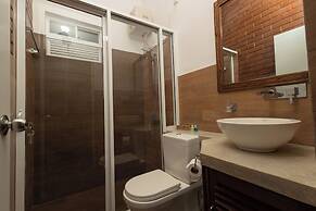 Greenwood Edge Kandy