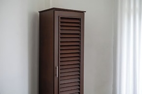 Greenwood Edge Kandy